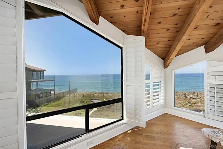 205 Helix Avenue, Solana Beach, California 92075