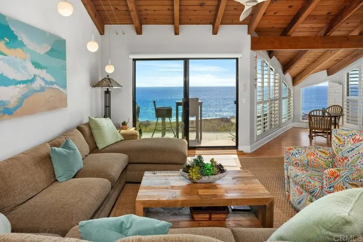 205 Helix Avenue, Solana Beach, California 92075