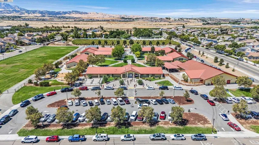 Almond Grove Elementary