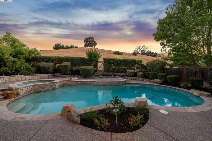 1027 Mccauley Rd, Danville, California 94526