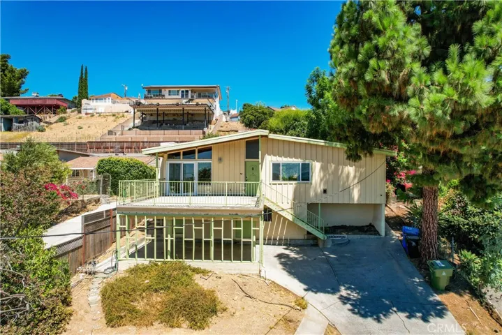 17819 Rinaldi Street, Granada Hills, California 91344