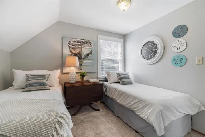 1555 Lincoln Avenue, Capitola, California 95010