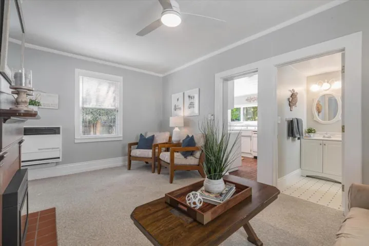 1555 Lincoln Avenue, Capitola, California 95010