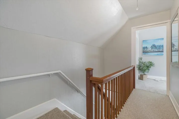 1555 Lincoln Avenue, Capitola, California 95010