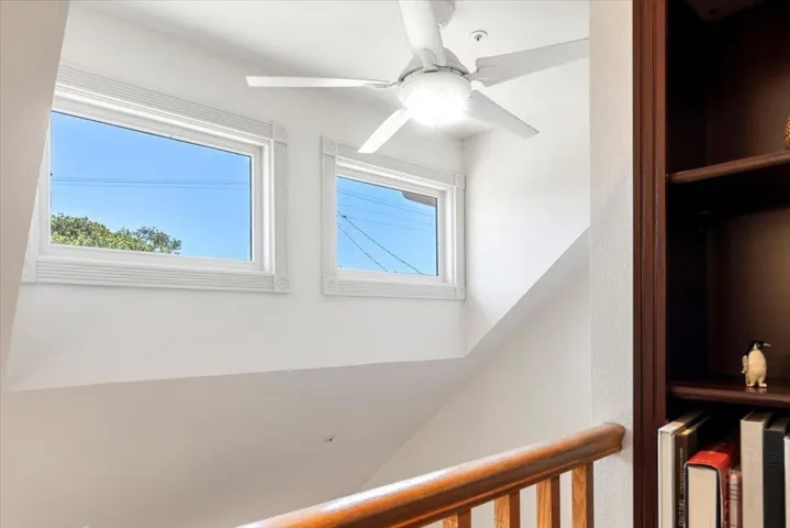 306 6th Street, Pacific Grove, California 93950
