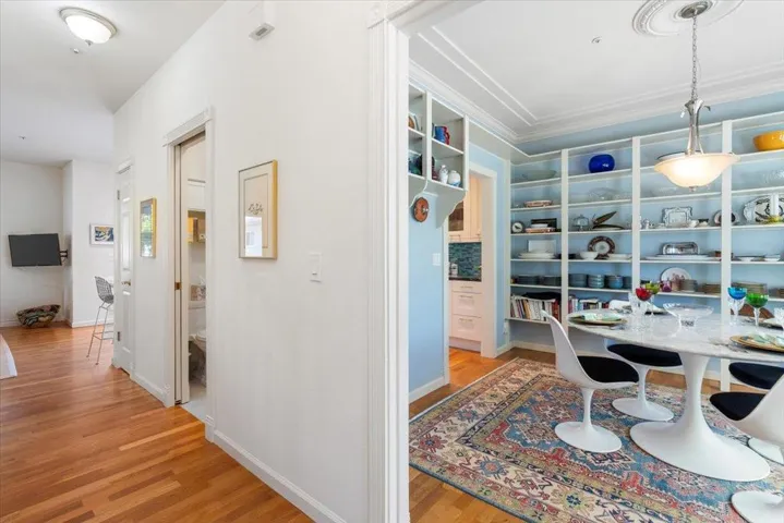 306 6th Street, Pacific Grove, California 93950