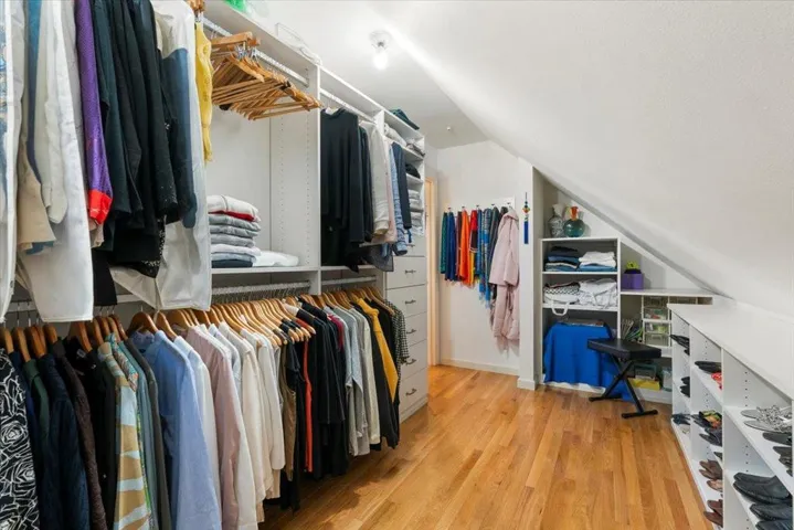 306 6th Street, Pacific Grove, California 93950