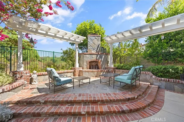 17135 Santa Cruz Court, Yorba Linda, California 92886