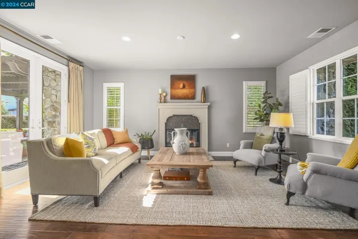 210 Snowdrop Ct, San Ramon, California 94582