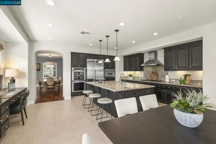 210 Snowdrop Ct, San Ramon, California 94582