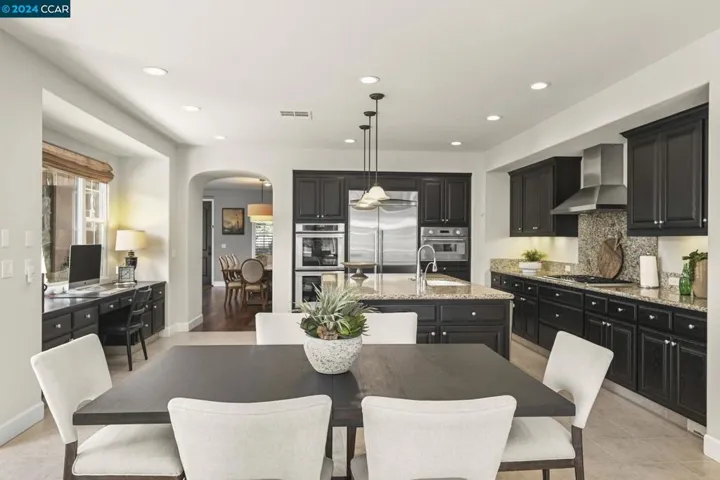 210 Snowdrop Ct, San Ramon, California 94582