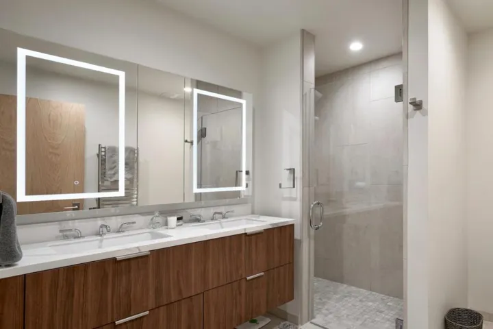 520 Lighthouse Avenue 204, Pacific Grove, California 93950