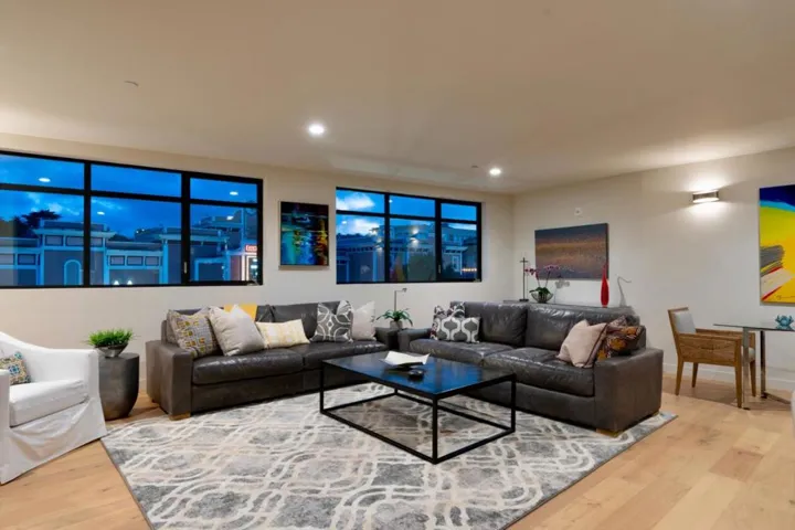 520 Lighthouse Avenue 204, Pacific Grove, California 93950
