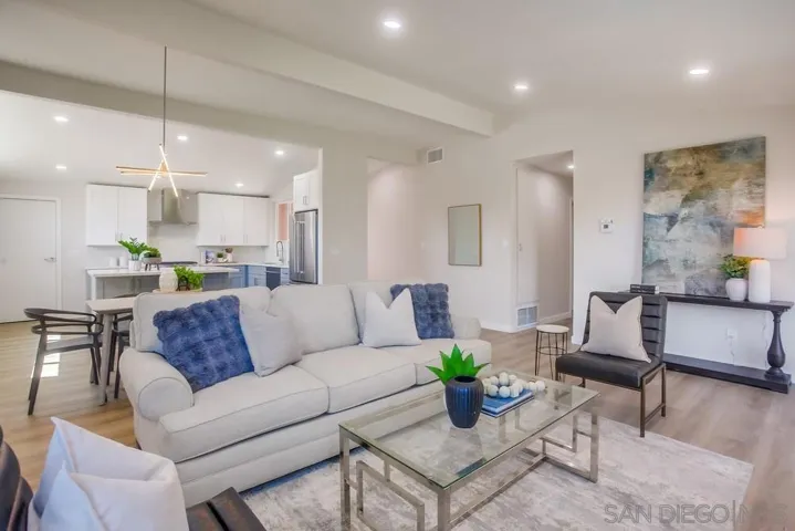 2143 Finch Lane, San Diego, California 92123