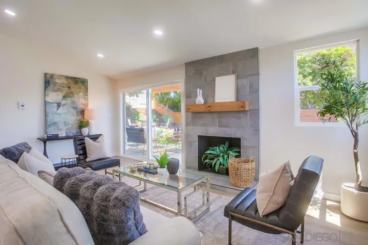 2143 Finch Lane, San Diego, California 92123