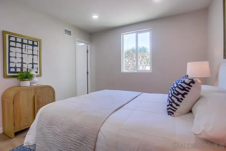 2143 Finch Lane, San Diego, California 92123