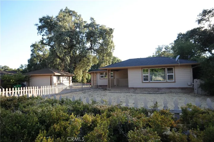 6350 Marchant Avenue, Atascadero, California 93422