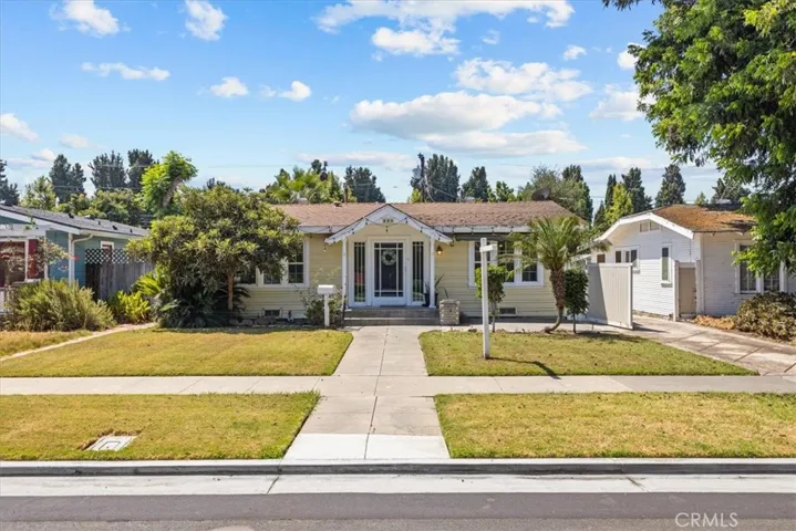 228 Jacaranda Place, Fullerton, California 92832
