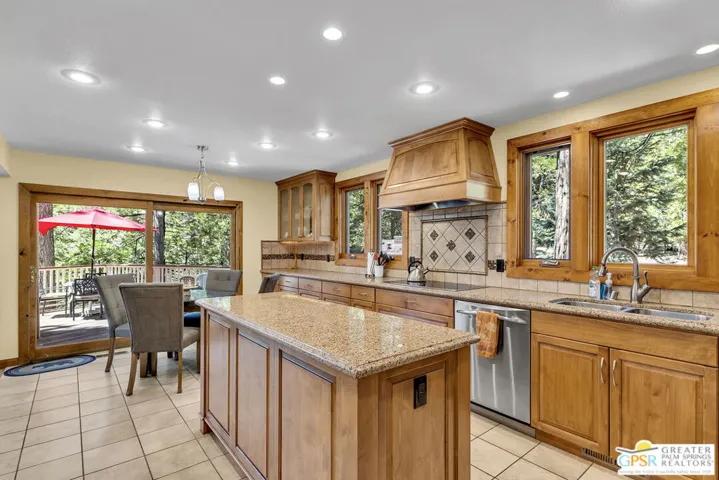 25395 Fern Valley Road, Idyllwild, California 92549