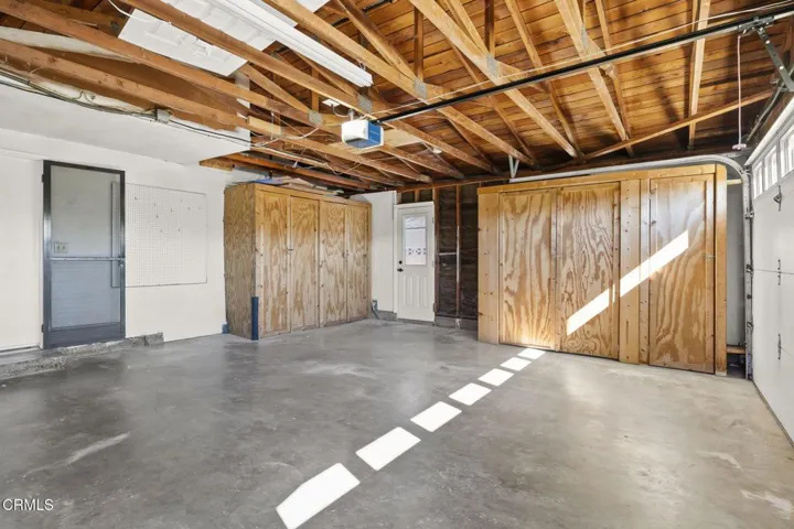 40-web-or-mls-UpmarketMedia-18SanBen-60