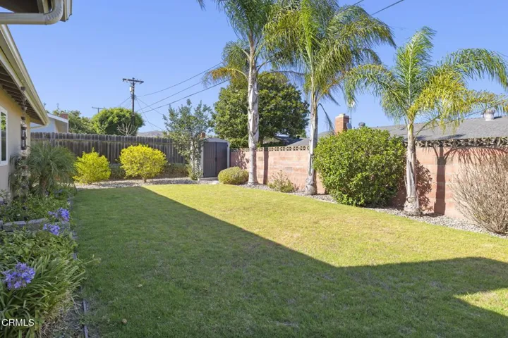 36-web-or-mls-UpmarketMedia-18SanBen-116