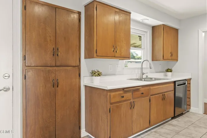 17-web-or-mls-UpmarketMedia-18SanBen-48
