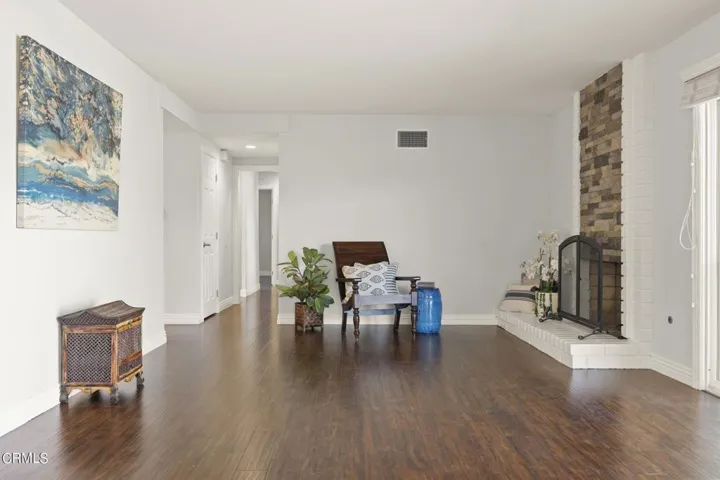 8-web-or-mls-UpmarketMedia-18SanBen-18