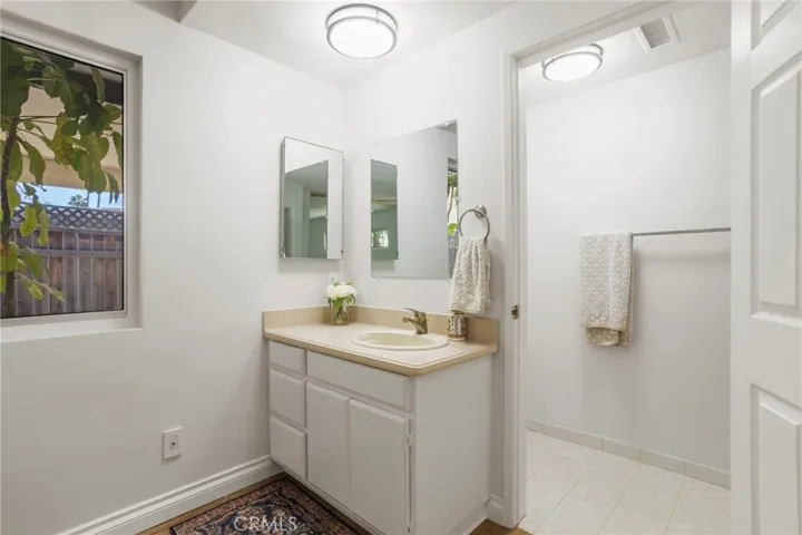 489 E Sierra Madre Boulevard, Sierra Madre, California 91024