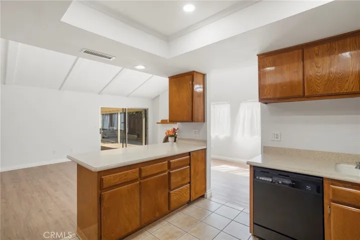 489 E Sierra Madre Boulevard, Sierra Madre, California 91024