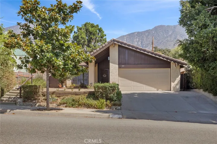 489 E Sierra Madre Boulevard, Sierra Madre, California 91024
