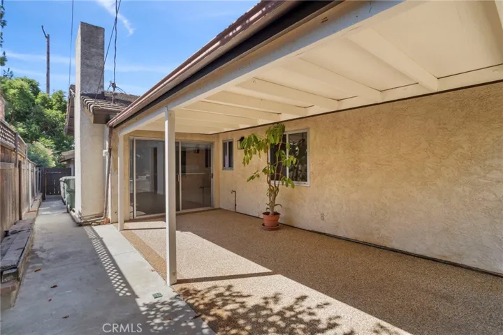 489 E Sierra Madre Boulevard, Sierra Madre, California 91024
