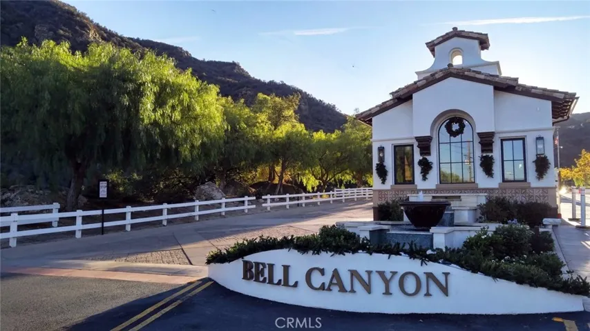 46 Dapplegray Road, Bell Canyon, California 91307