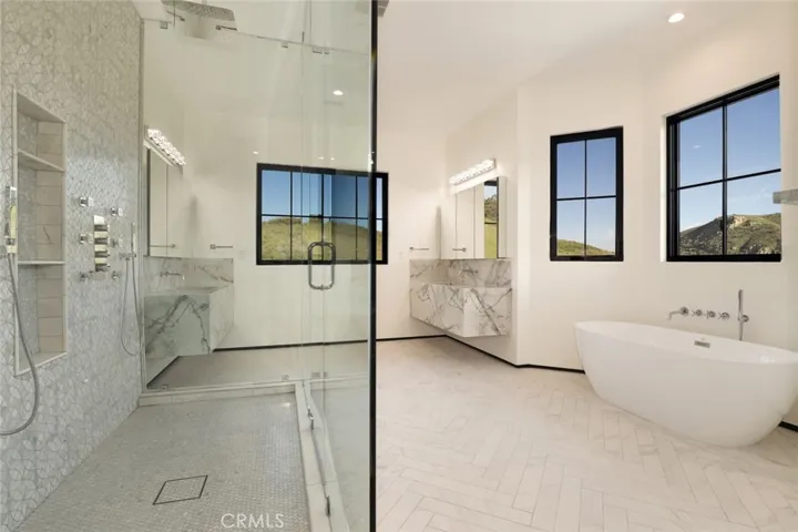 46 Dapplegray Road, Bell Canyon, California 91307