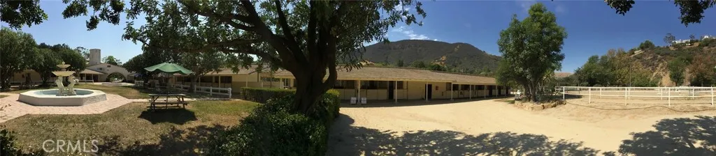 46 Dapplegray Road, Bell Canyon, California 91307