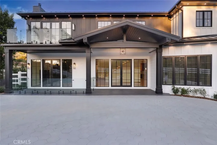 46 Dapplegray Road, Bell Canyon, California 91307