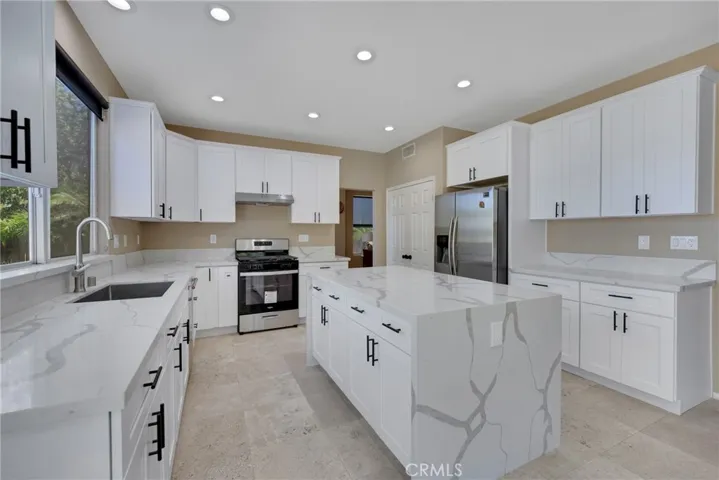 8831 E Garden View Drive, Anaheim Hills, California 92808