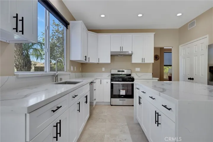 8831 E Garden View Drive, Anaheim Hills, California 92808
