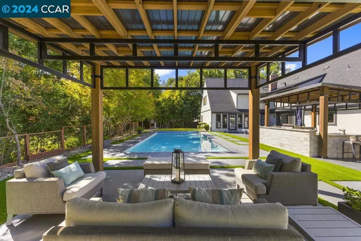 2316 Roundhill Dr, Alamo, California 94507