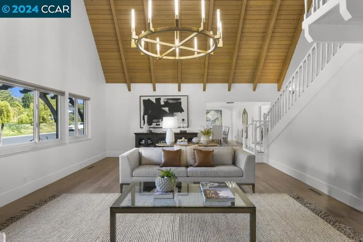 2316 Roundhill Dr, Alamo, California 94507