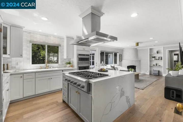 2316 Roundhill Dr, Alamo, California 94507