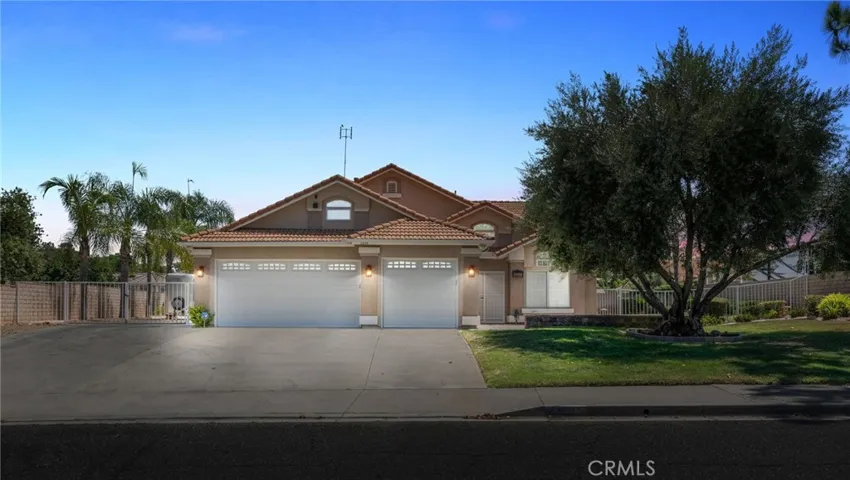 6844 Mission Grove Parkway N, Riverside, California 92506