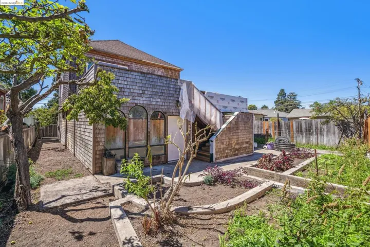 1513 Belvedere Ave, Berkeley, California 94702