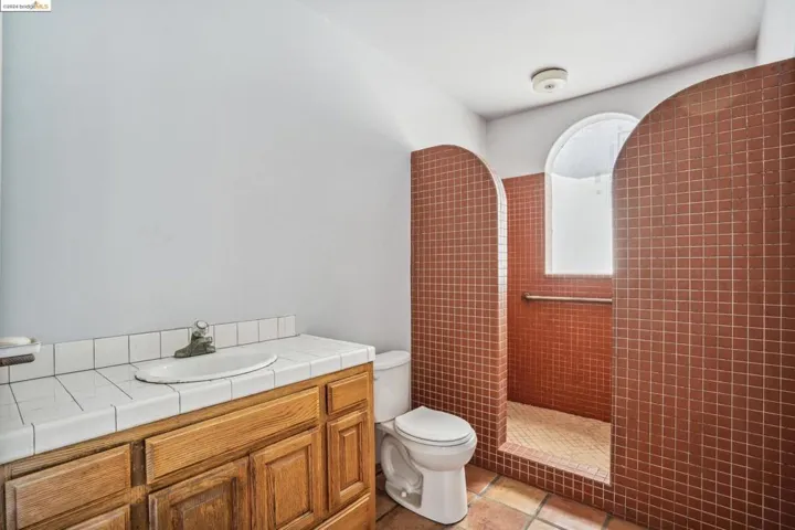 1513 Belvedere Ave, Berkeley, California 94702