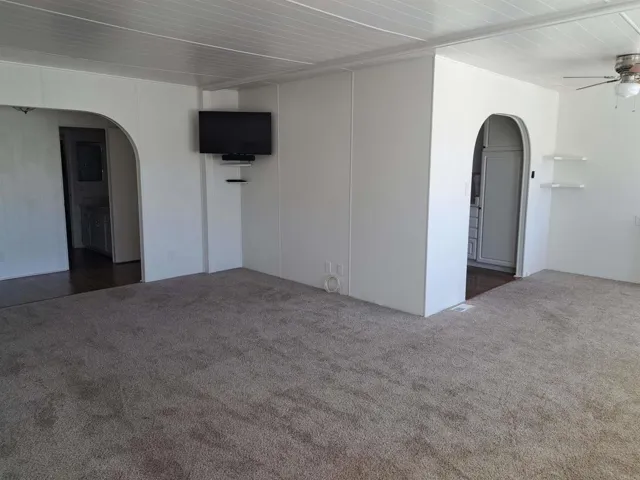 1120 E Mission Road 39, Fallbrook, California 92028