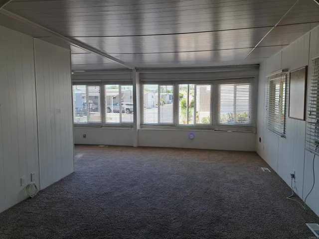 1120 E Mission Road 39, Fallbrook, California 92028