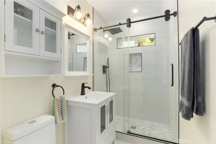 5103 Biloxi Avenue, North Hollywood, California 91601