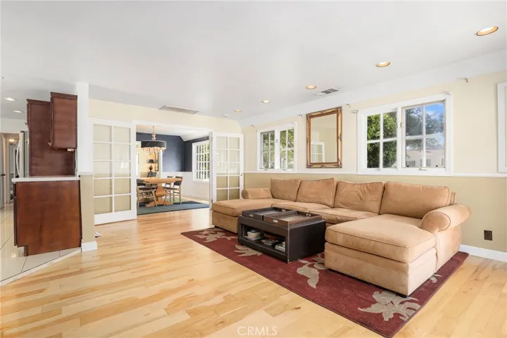 5103 Biloxi Avenue, North Hollywood, California 91601