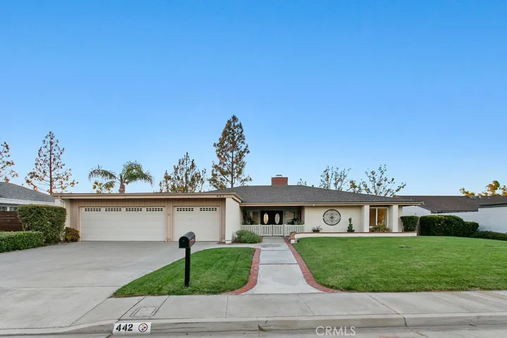 442 S Paseo Real, Anaheim Hills, California 92807