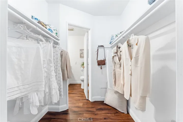 Primary large ensuite closet...