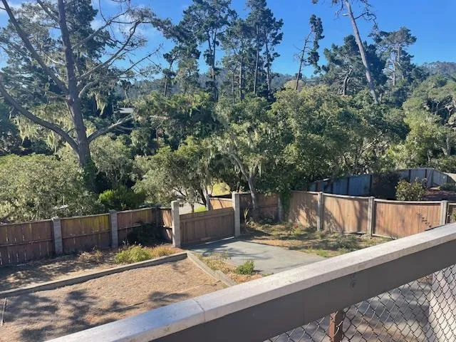 7 Via Ventura, Monterey, California 93940